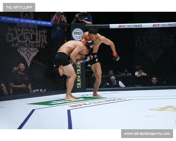 JCK觉城之夜N112：艾德米尔·卡兹别科夫医务监督终止比赛获胜